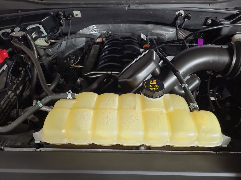 Certified 2019 Ford F150 XLT w/ Equipment Group 302A Luxury image 24