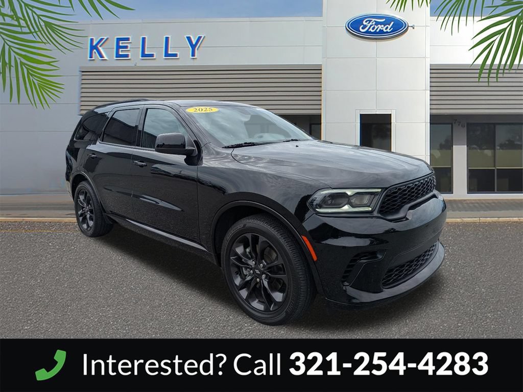 Used 2025 Dodge Durango GT w/ Blacktop Package RWD image 4