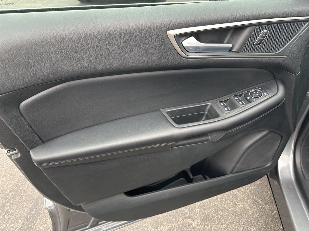 Certified 2024 Ford Edge SEL AWD/4WD image 12
