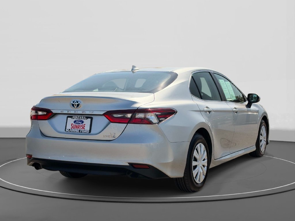 Used 2021 Toyota Camry LE FWD image 5