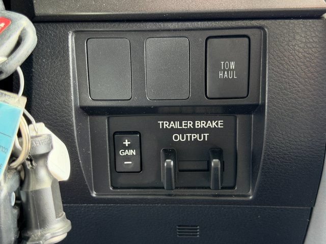 Used 2020 Toyota Tundra SR5 w/ SX Package AWD/4WD image 21