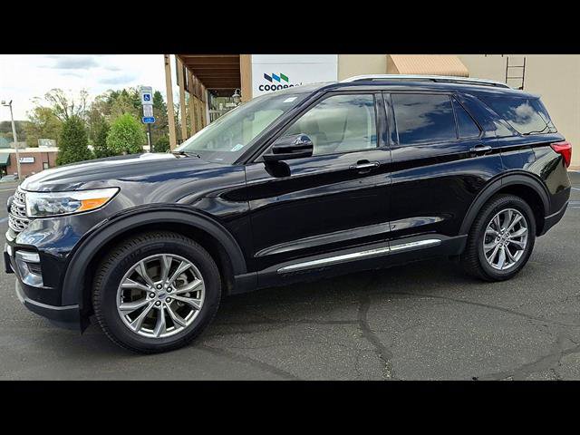 Certified 2022 Ford Explorer Limited w/ Equipment Group 301A AWD/4WD image 4