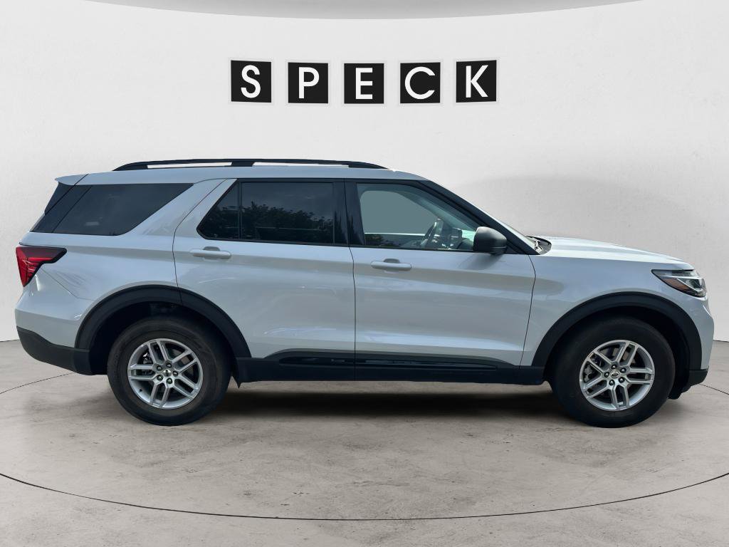 Certified 2026 Ford Explorer Active AWD/4WD image 6