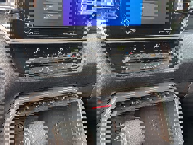 Used 2024 Toyota Tundra SR5 w/ SR5 Premium Package RWD image 23