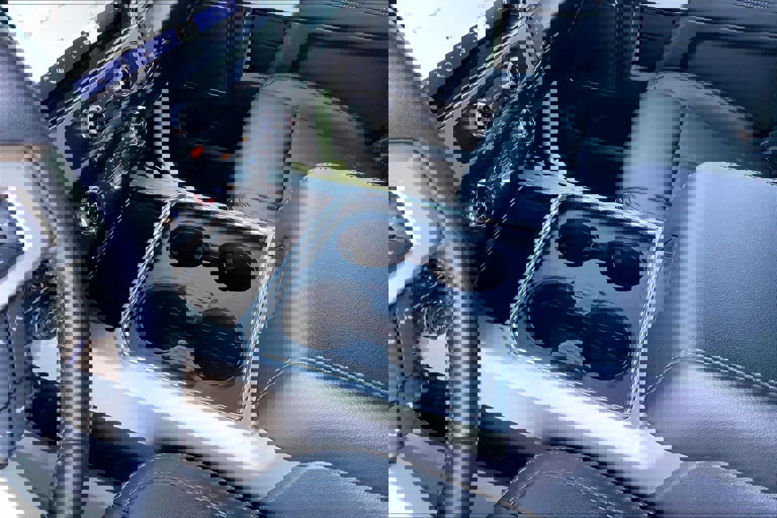 Certified 2022 Ford F250 Lariat w/ Lariat Value Package image 17