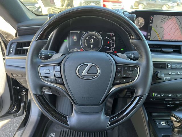 Used 2020 Lexus ES 300h Ultra Luxury image 25