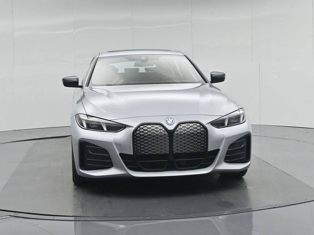 Used 2025 BMW i4 eDrive40 w/ M Sport Package image 33