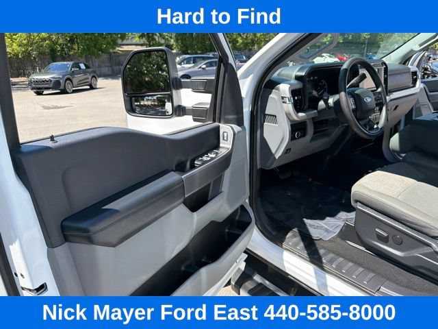 Certified 2025 Ford F250 XLT AWD/4WD image 14