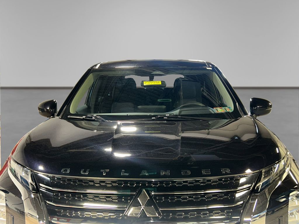Used 2022 Mitsubishi Outlander ES AWD/4WD image 13