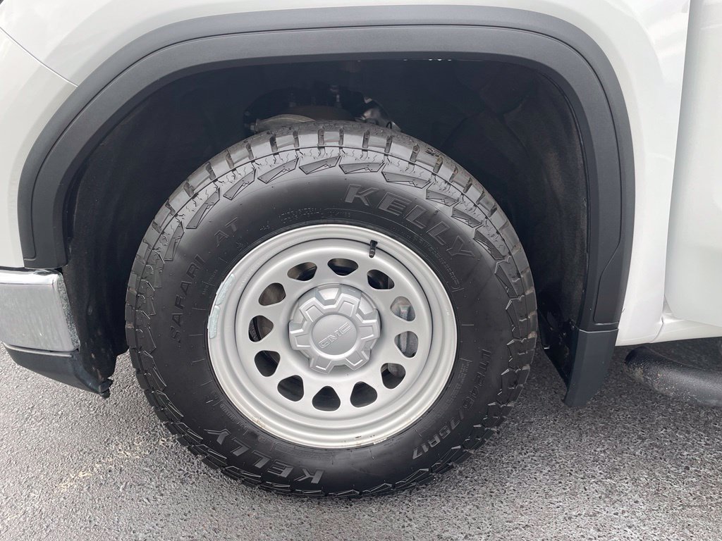 Used 2023 GMC Sierra 1500 Pro RWD image 30