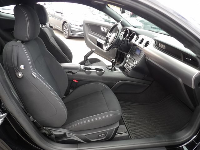 Certified 2020 Ford Mustang GT w/ Black Accent Package RWD image 31