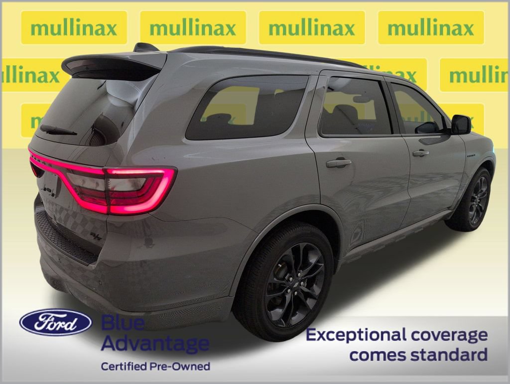 Used 2023 Dodge Durango R/T RWD image 3