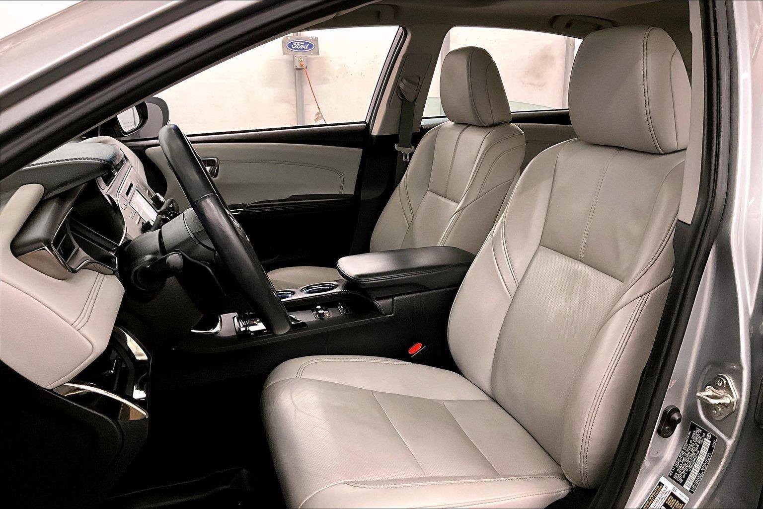 Used 2017 Toyota Avalon Limited w/ All Weather Liner Package image 24