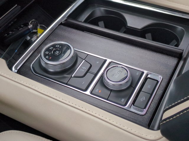 Certified 2023 Ford Expedition Platinum AWD/4WD image 27