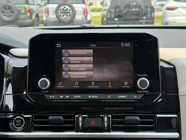 Used 2022 Nissan Pathfinder SV image 39