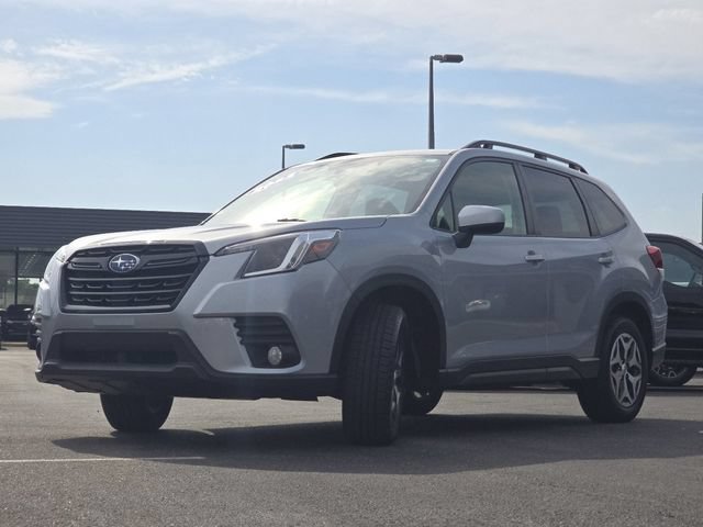 Used 2022 Subaru Forester Premium AWD/4WD image 13