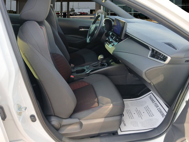 Used 2026 Toyota Corolla SE FWD image 15