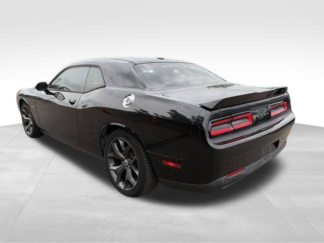Used 2019 Dodge Challenger R/T RWD image 8
