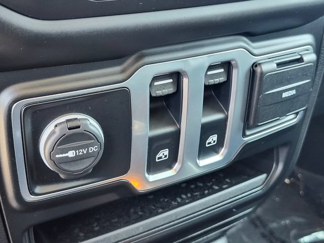 Used 2020 Jeep Wrangler Sport AWD/4WD image 20