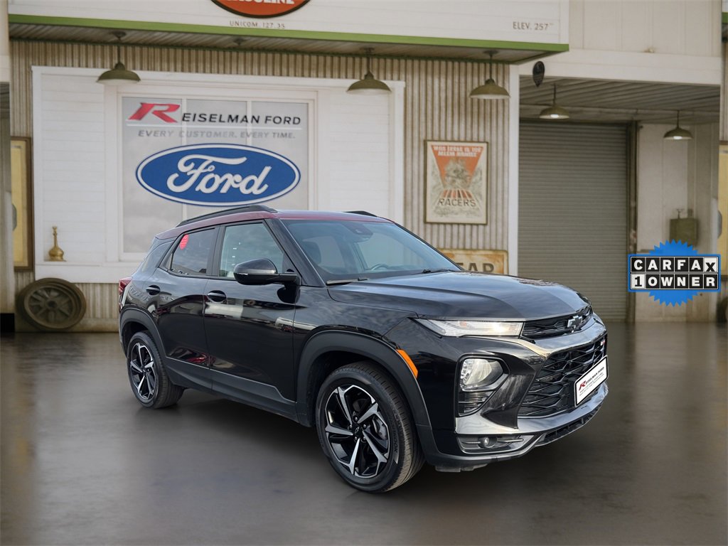 Used 2022 Chevrolet TrailBlazer RS w/ Sun and Liftgate Package