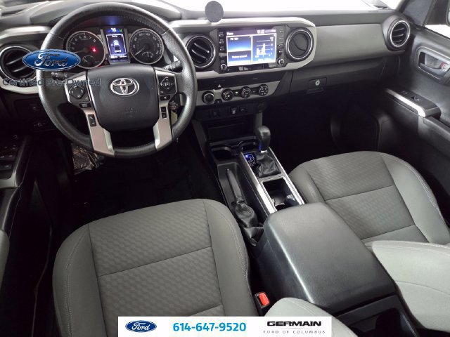 Used 2020 Toyota Tacoma SR5 AWD/4WD image 17