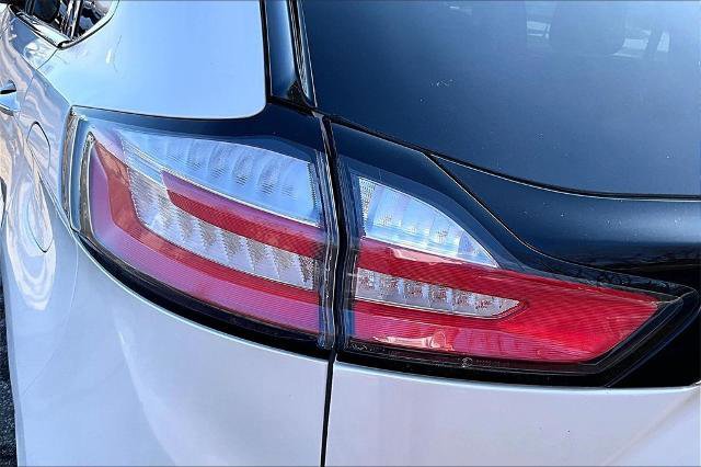 Certified 2019 Ford Edge Titanium w/ Cold Weather Package image 29