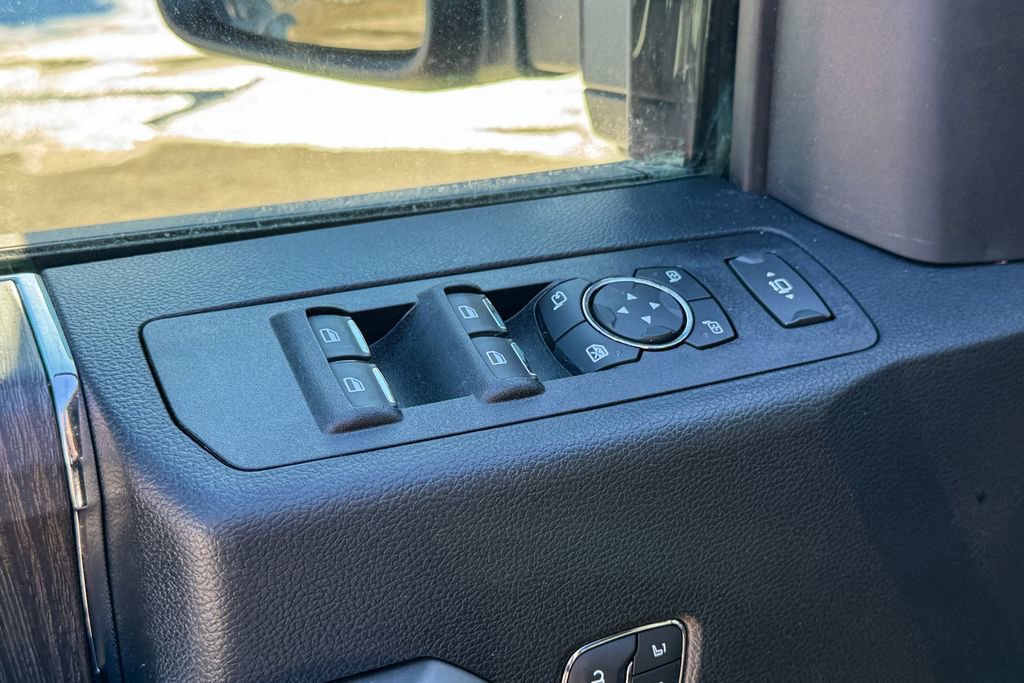 Certified 2021 Ford F350 Lariat AWD/4WD image 25