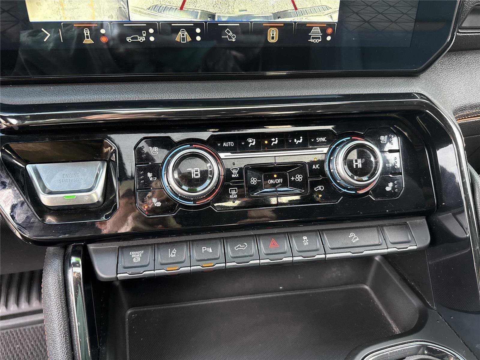 Used 2024 GMC Sierra 2500 AT4 w/ AT4 Premium Plus Package image 10