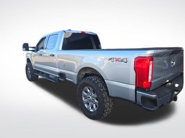 Certified 2024 Ford F350 XLT image 4