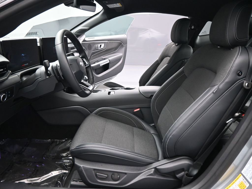 Certified 2025 Ford Mustang GT image 10