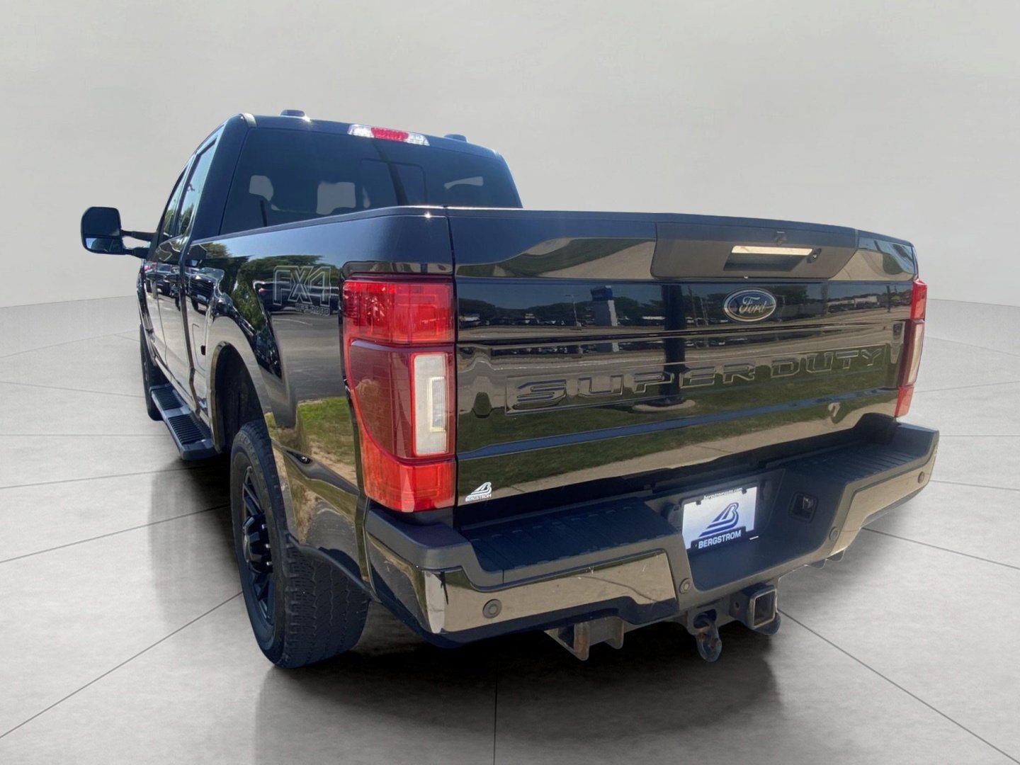 Certified 2021 Ford F350 Lariat AWD/4WD image 8