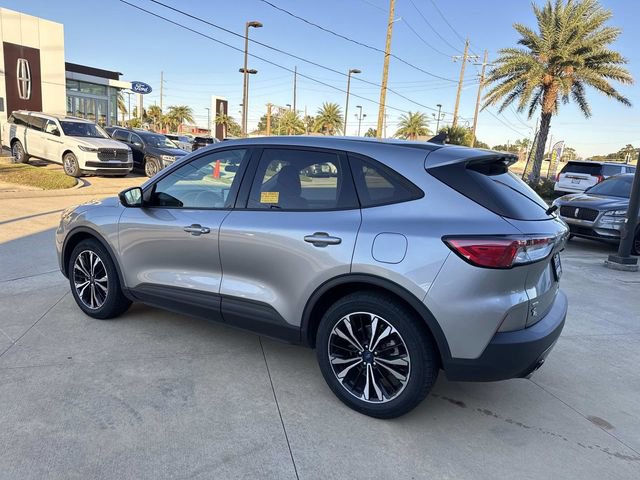 Certified 2022 Ford Escape SE w/ SE Sport Appearance Package image 7