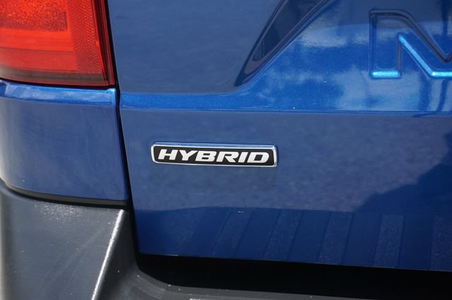 Certified 2024 Ford Maverick Lariat FWD image 21