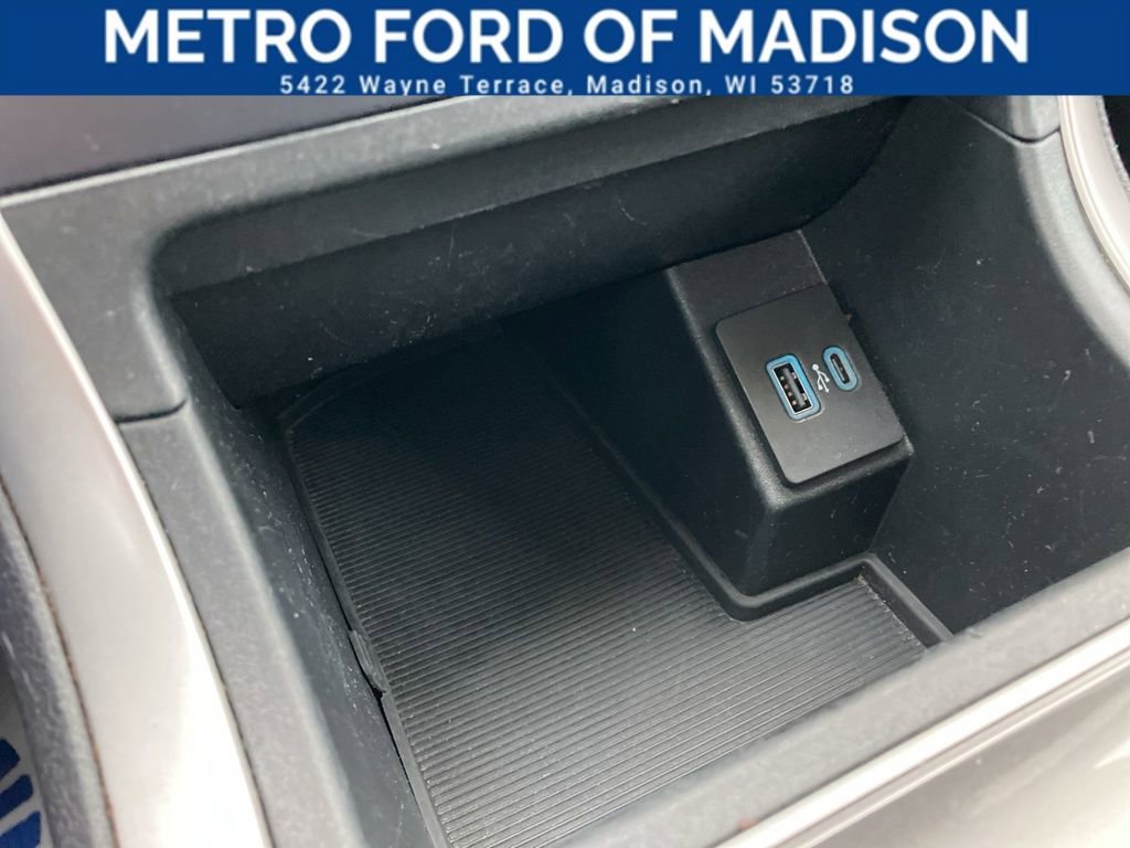 Certified 2023 Ford Edge SEL image 17