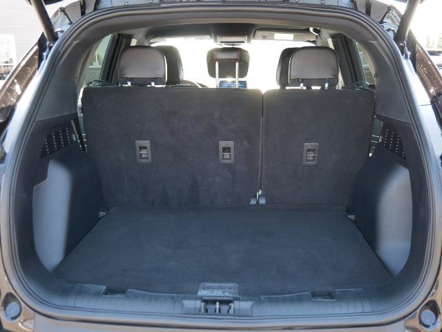 Certified 2025 Ford Escape ST-Line Select AWD/4WD image 12