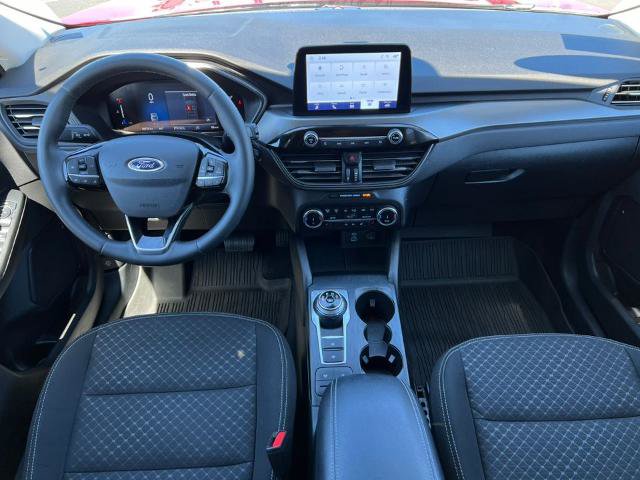 Certified 2023 Ford Escape Active AWD/4WD image 2