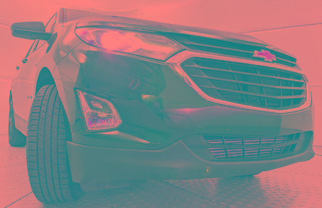 Used 2020 Chevrolet Equinox LS w/ LPO, Floor Liner Package AWD/4WD image 24