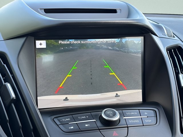 Certified 2018 Ford Escape SE w/ SE Sport Appearance Package AWD/4WD image 9