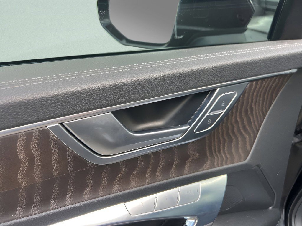 Used 2020 Audi A6 3.0T Premium Plus w/ Premium Plus Package image 22