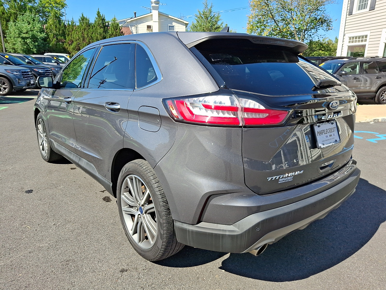 Certified 2022 Ford Edge Titanium AWD/4WD image 7