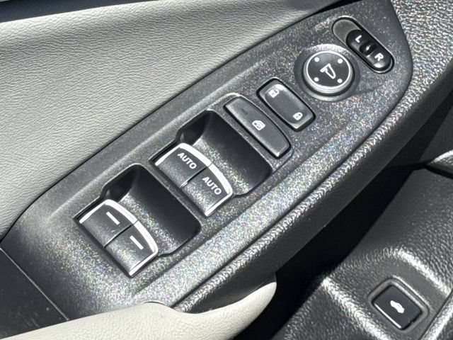 Used 2018 Honda Accord Touring image 26