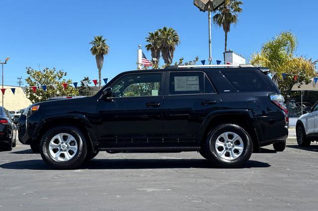 Used 2024 Toyota 4Runner SR5 RWD image 31