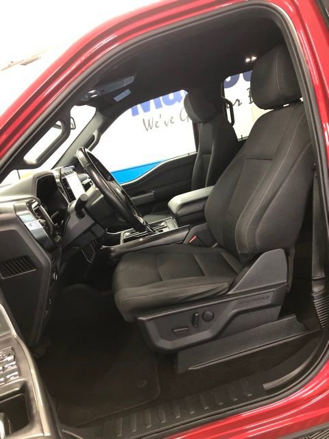 Certified 2022 Ford F150 XLT w/ Equipment Group 302A High image 30