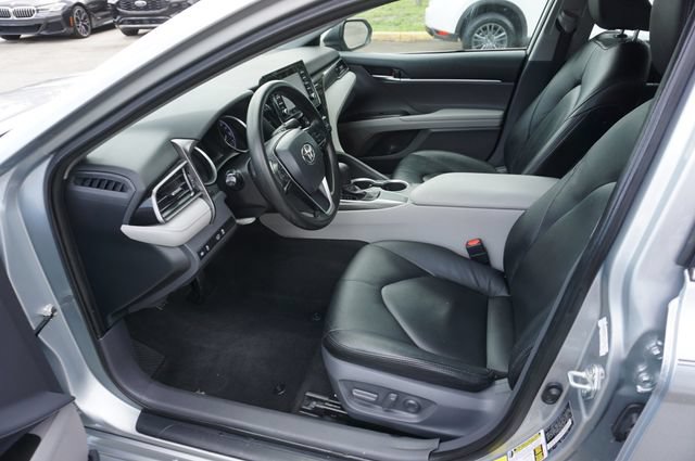 Used 2021 Toyota Camry LE FWD image 19
