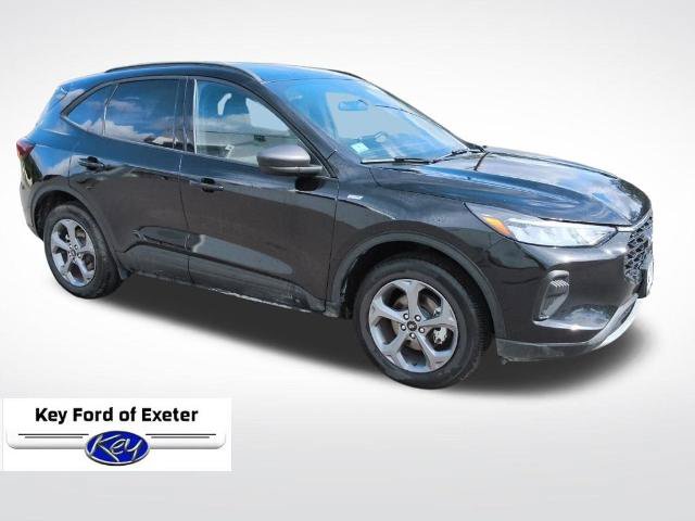 Certified 2025 Ford Escape ST-Line AWD/4WD image 1