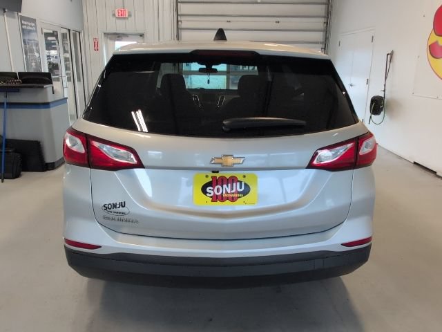 Certified 2019 Chevrolet Equinox LS w/ LS Convenience Package FWD image 4