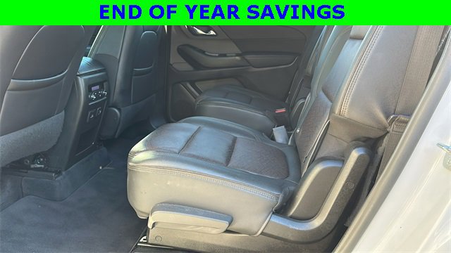 Used 2023 Chevrolet Traverse High Country image 22