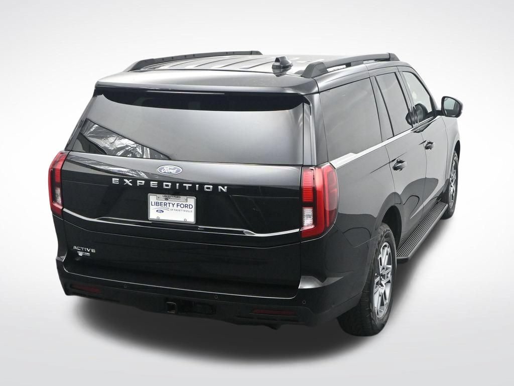 Certified 2025 Ford Expedition Active AWD/4WD image 27