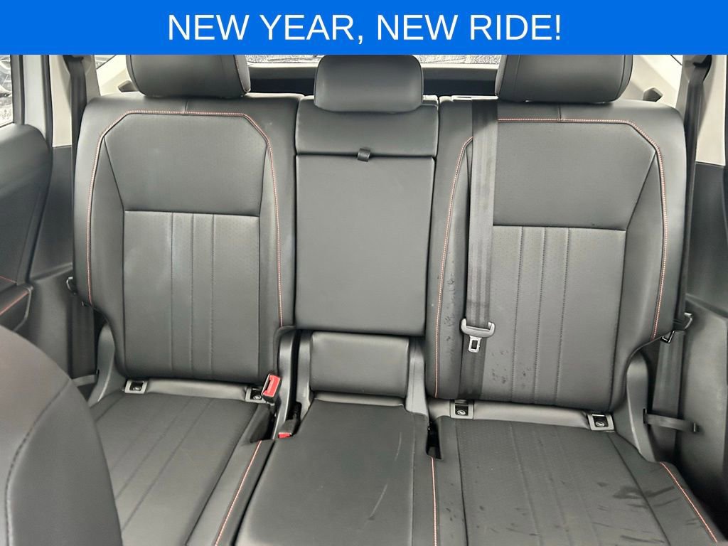 Used 2024 Volkswagen Tiguan Wolfsburg Edition image 21