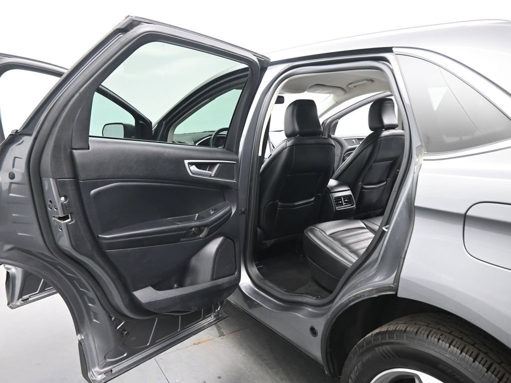 Certified 2021 Ford Edge SEL w/ Convenience Package image 19